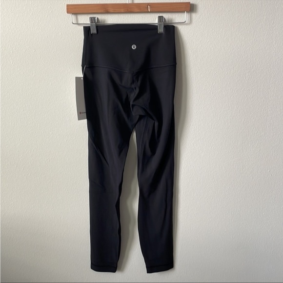 NWT Lululemon High Rise Align Pant 25" Black Size 4 - Picture 3 of 13